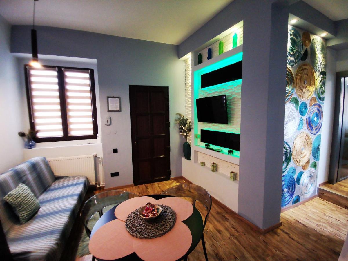 Apartament Sabrina Central Braşov Esterno foto