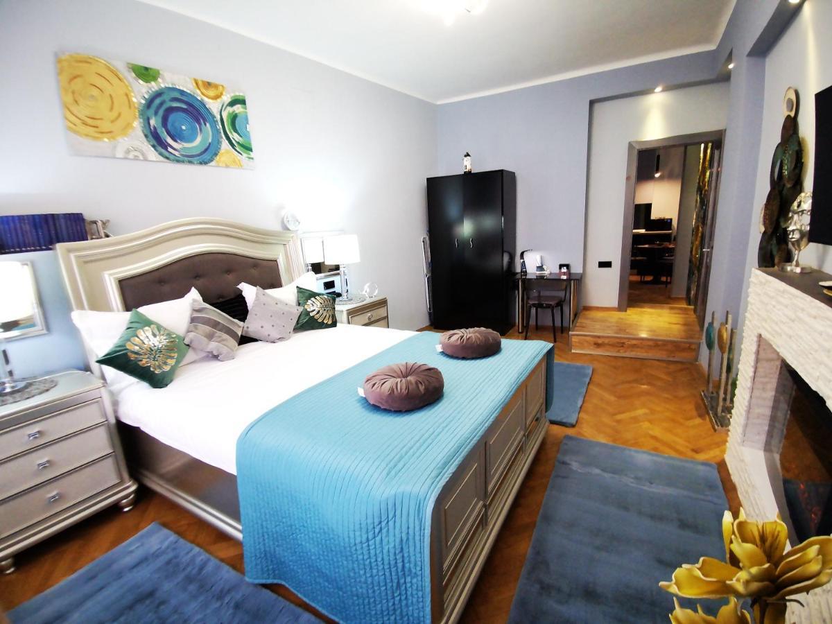 Apartament Sabrina Central Braşov Esterno foto
