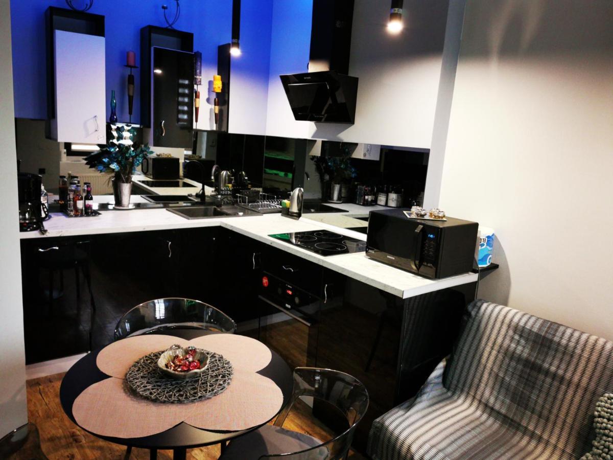 Apartament Sabrina Central Braşov Esterno foto