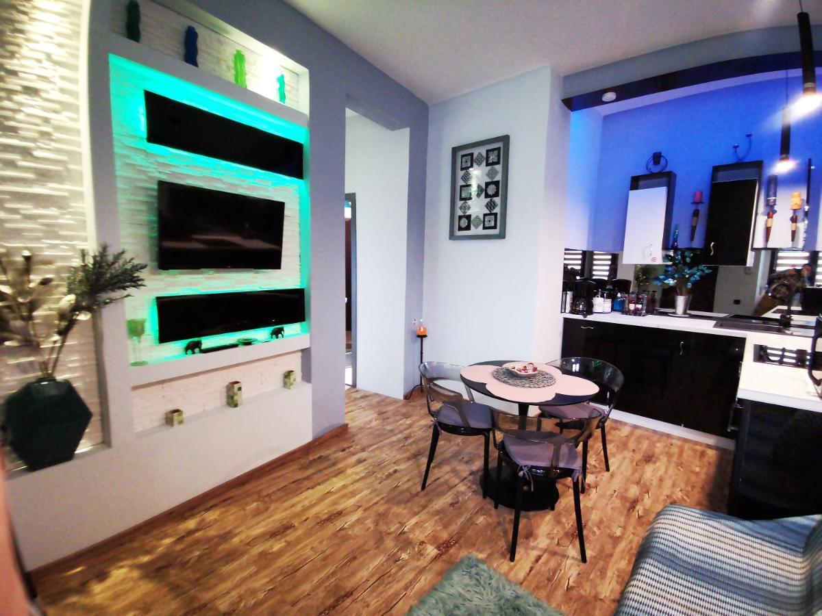 Apartament Sabrina Central Braşov Esterno foto