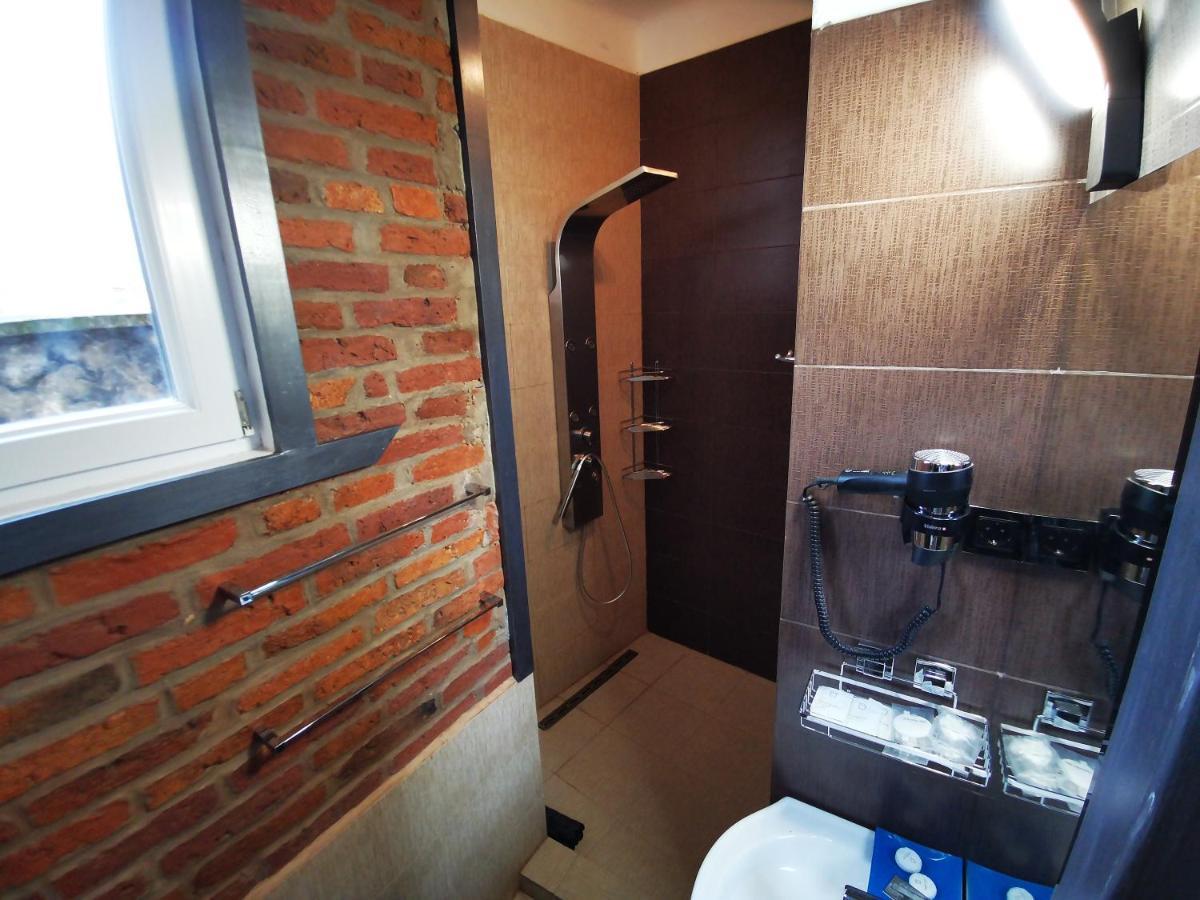 Apartament Sabrina Central Braşov Esterno foto