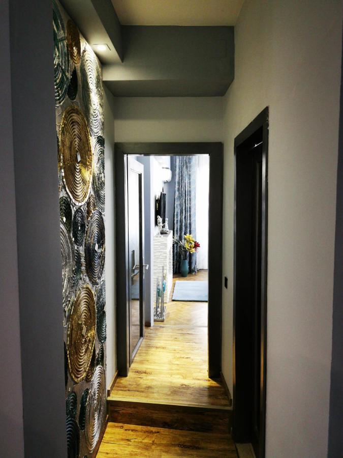 Apartament Sabrina Central Braşov Esterno foto