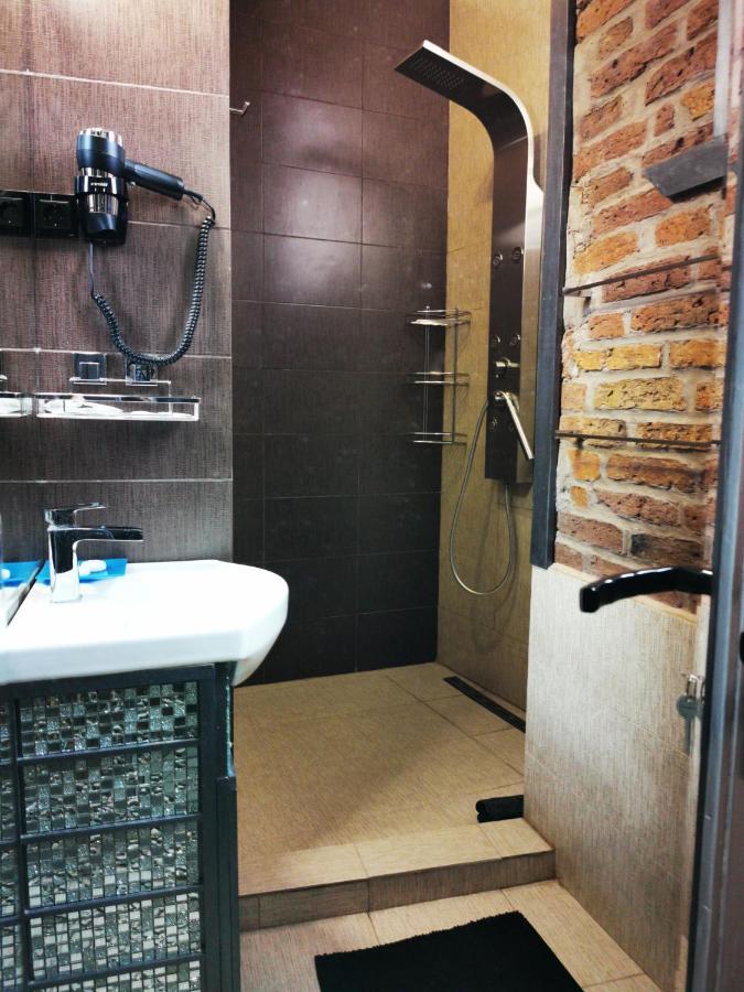 Apartament Sabrina Central Braşov Esterno foto